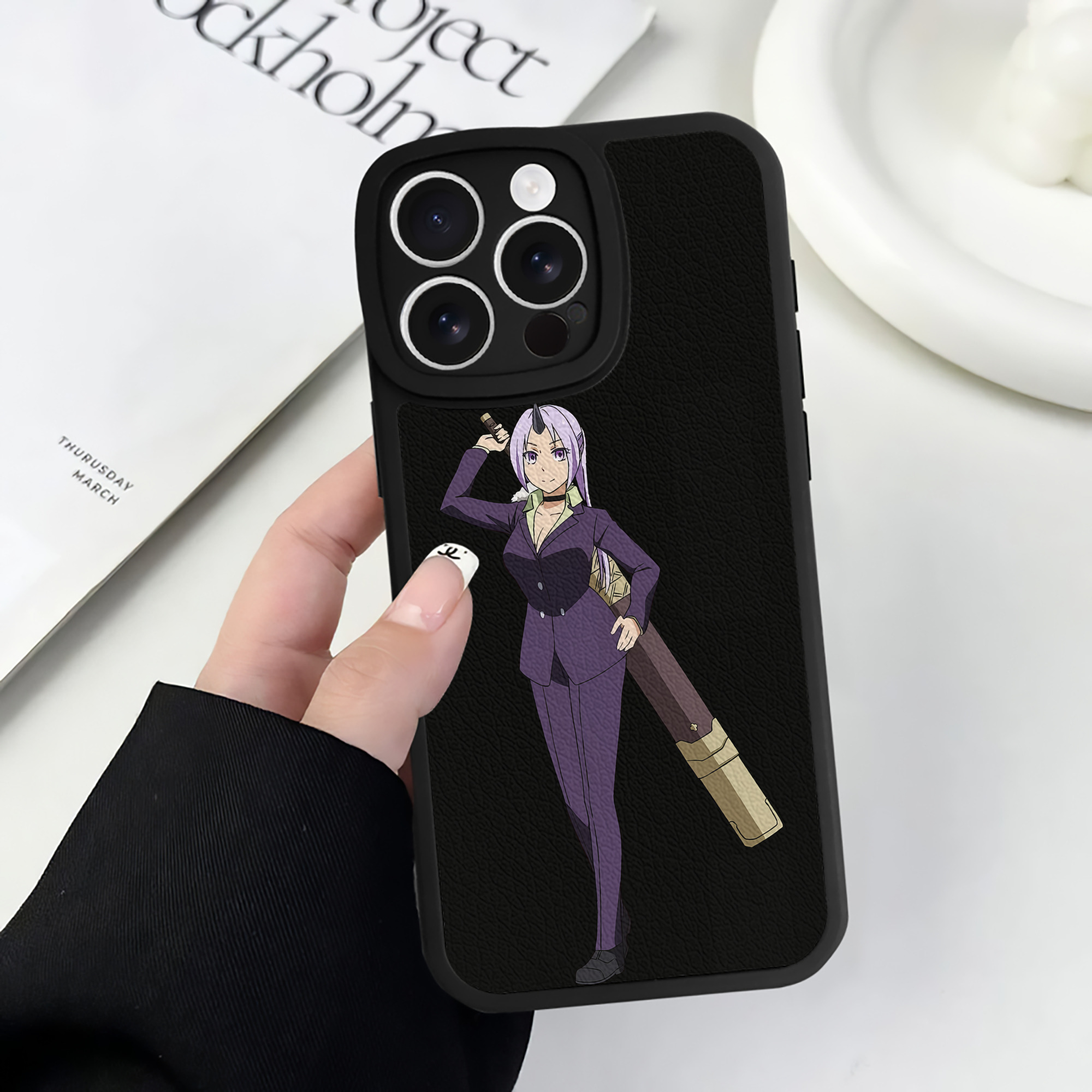 （画像用） 転スラ Regarding Reincarnated to Slime 【iPhone 16シリーズ対応】シリコンスマホケース（レザー調） 材質：シリコン